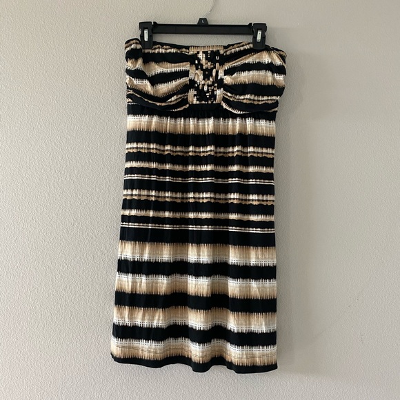 Soma Dresses & Skirts - Soma Strapless Dress With Pockets